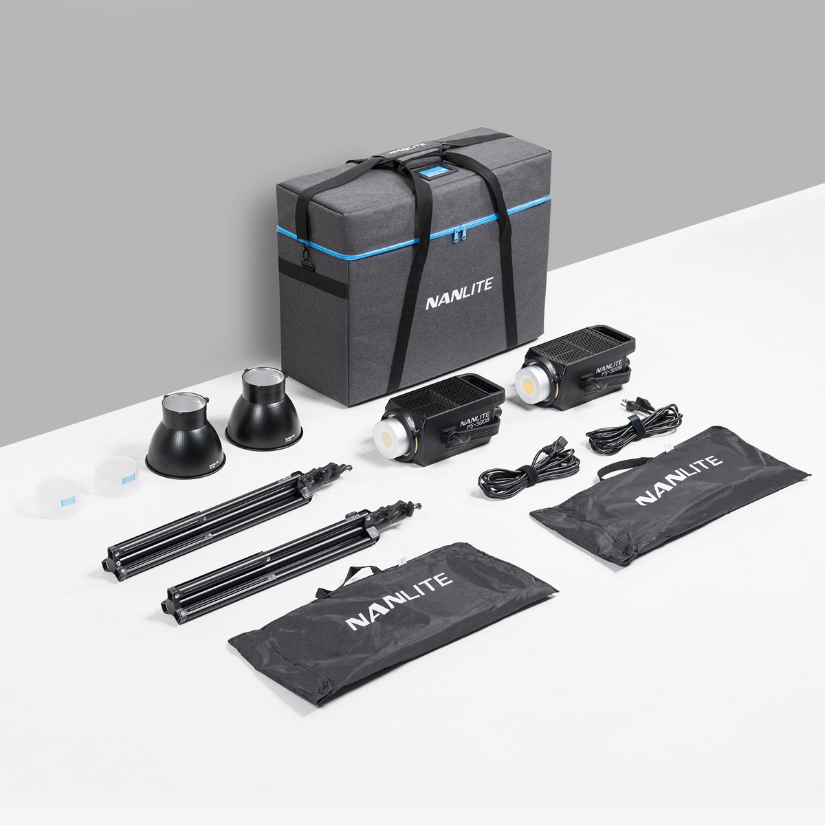 Nanlite FS-300B 2Kit-S-LS-1 Beleuchtungs-Set 6949987426172