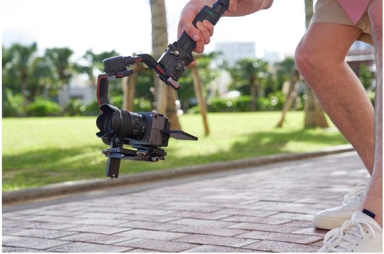 Sony ILME-FX30 mit XLR-Griffeinheit 4548736141803
