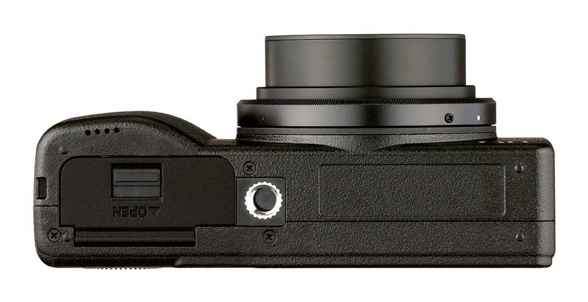 Ricoh GR IIIx schwarz Kompaktkamera