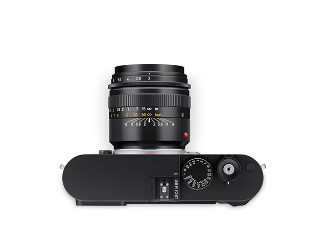 Leica Summicron-M 1:2/66, schwarz eloxiert Leica Summicron-M 1:2/66, schwarz eloxiert