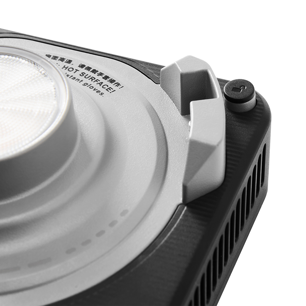 Amaran Ray 60c (EU) Full Color LED Leuchte mit Bowens Mount Amaran Ray 60c (EU) Full Color LED Leuchte mit Bowens Mount