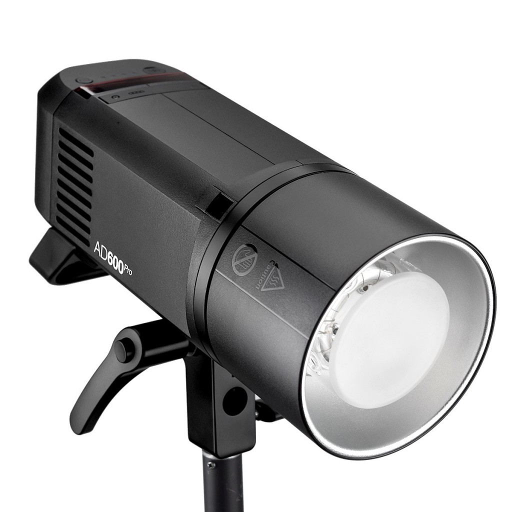 Godox AD600Pro (TTL) Kit mit Akku Blitzgerät 6952344215524