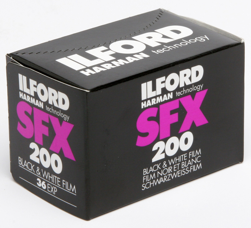 Ilford SFX 200 135/36 SW-Kleinbildfilm 0019498829185