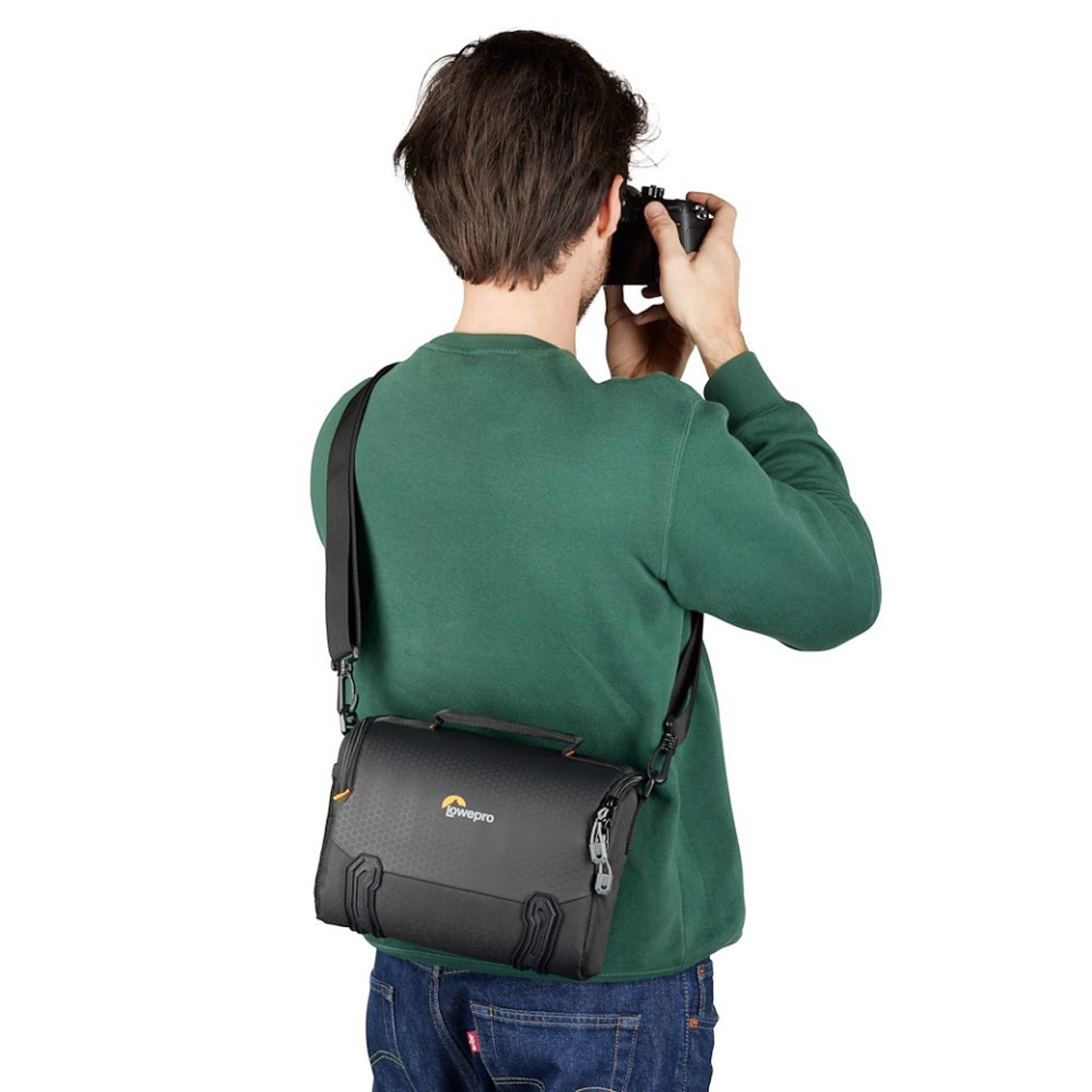 Lowepro Adventura SH 140 III (black) Tasche 8024221723502
