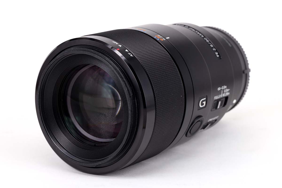 Sony FE 90 mm F2.8 Makro G OSS (SEL90M28G) | Zustand: A | Gebraucht Sony FE 90 mm F2.8 Makro G OSS (SEL90M28G) | Zustand: A | Gebraucht