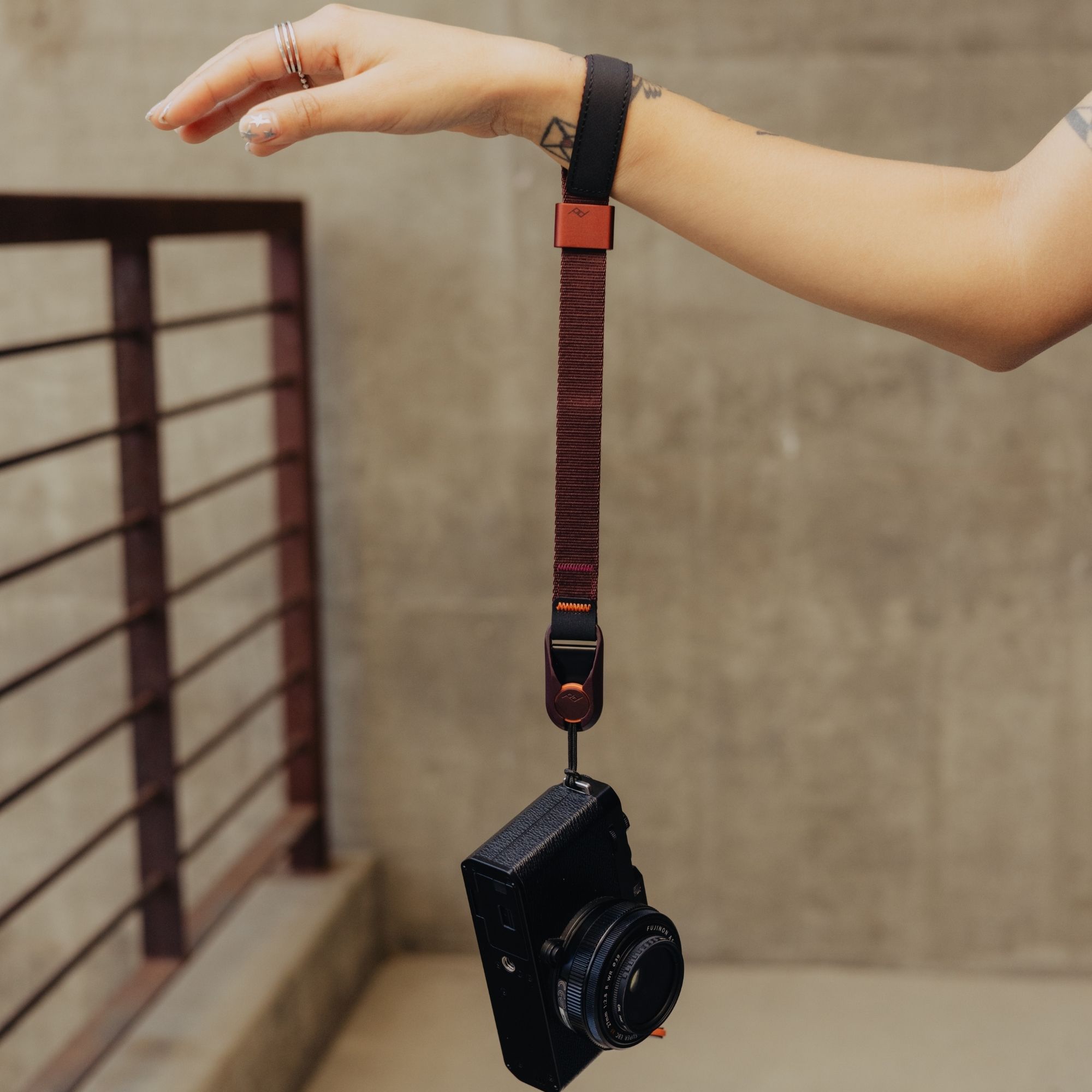 Peak Design Cuff - Eclipse Peak Design Cuff - Eclipse
