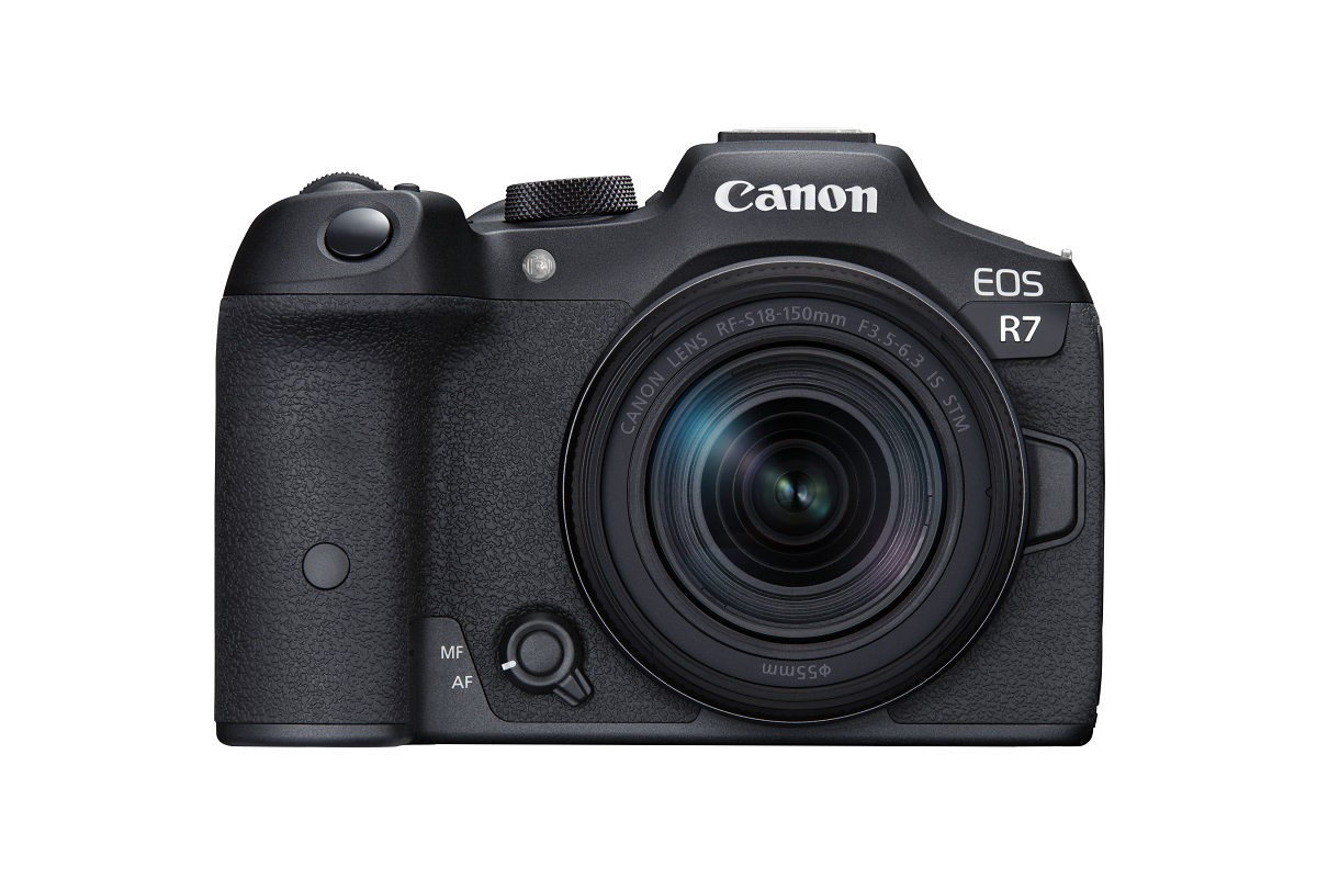 Canon EOS R7+RF-S 3,5-6,3/18-150 mm IS STM 4549292185553