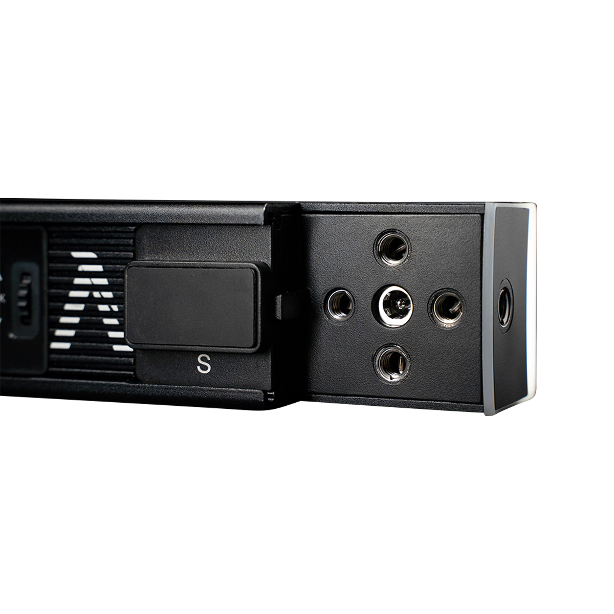 Aputure INFINIBAR PB6 RGBWW-Stableuchte 6971842184583