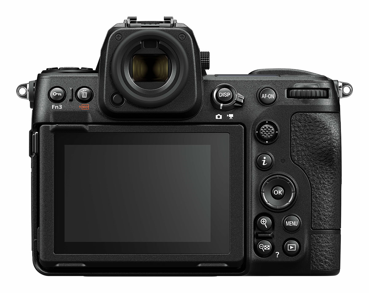 Nikon Z8 Set mit NIKKOR Z 24-70mm f/2.8 S II Nikon Z8 Set mit NIKKOR Z 24-70mm f/2.8 S II